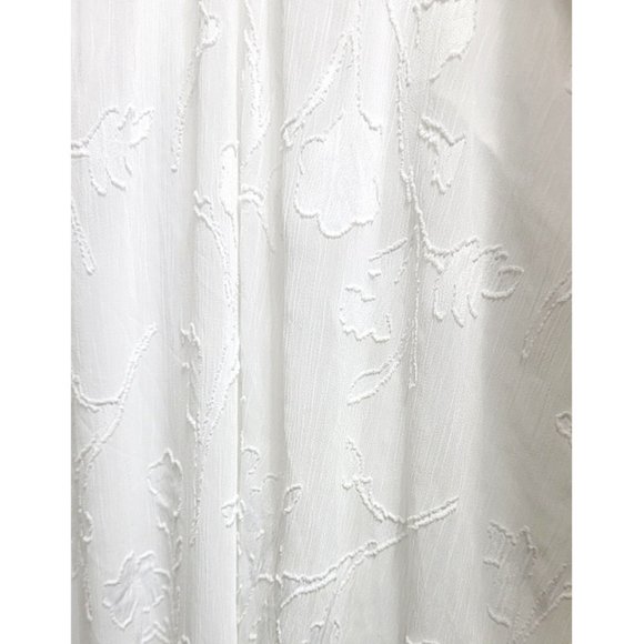 Lulus Breath of Spring White Floral Jacquard Sleeveless Halter Neck Maxi Dress - Picture 4 of 6